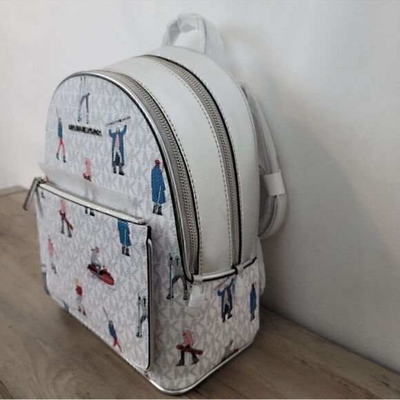 Michael Kors Jet Set Girls Adina Backpack - Picture 3 of 12